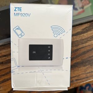 New in box ZTE MF920V Hot Spot